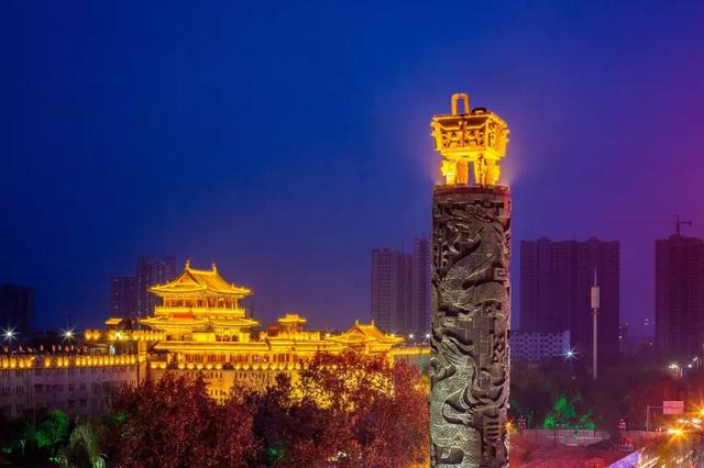 老城夜景.jpg
